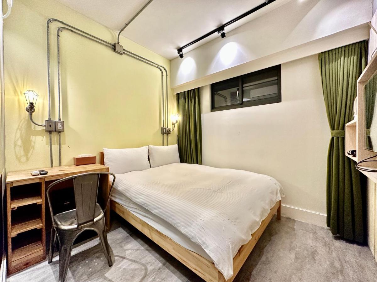 小鹿 Homestay Taichung Luaran gambar
