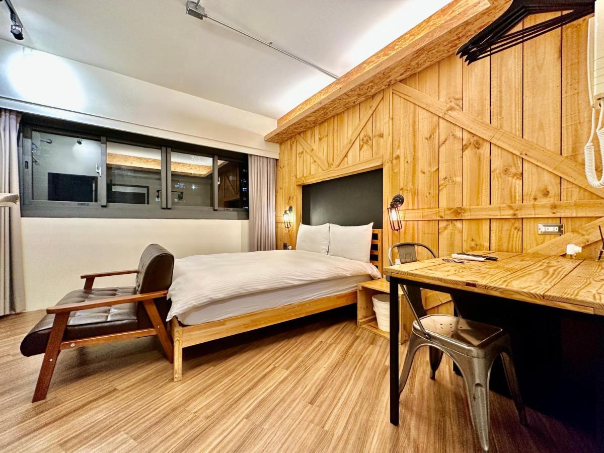 小鹿 Homestay Taichung Luaran gambar
