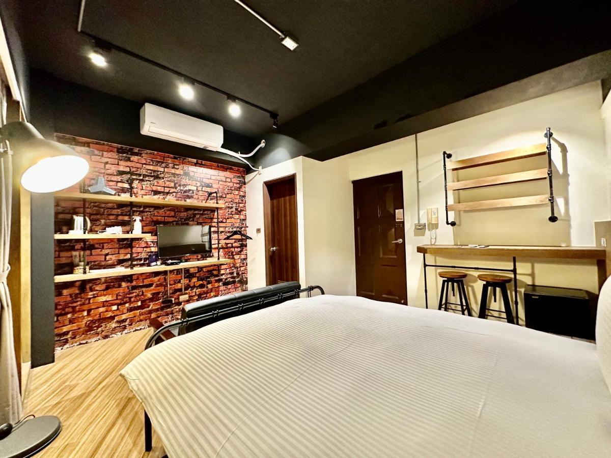 小鹿 Homestay Taichung Luaran gambar