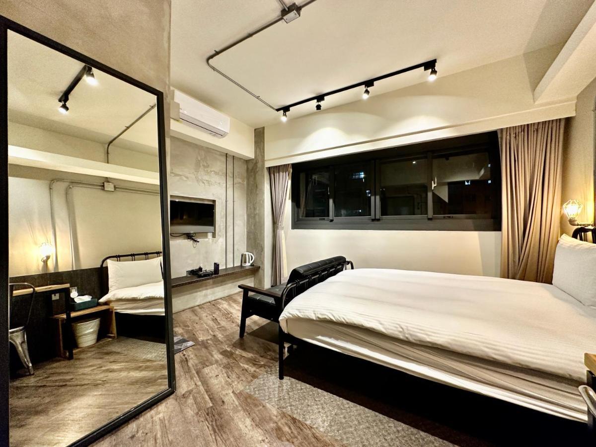 小鹿 Homestay Taichung Luaran gambar