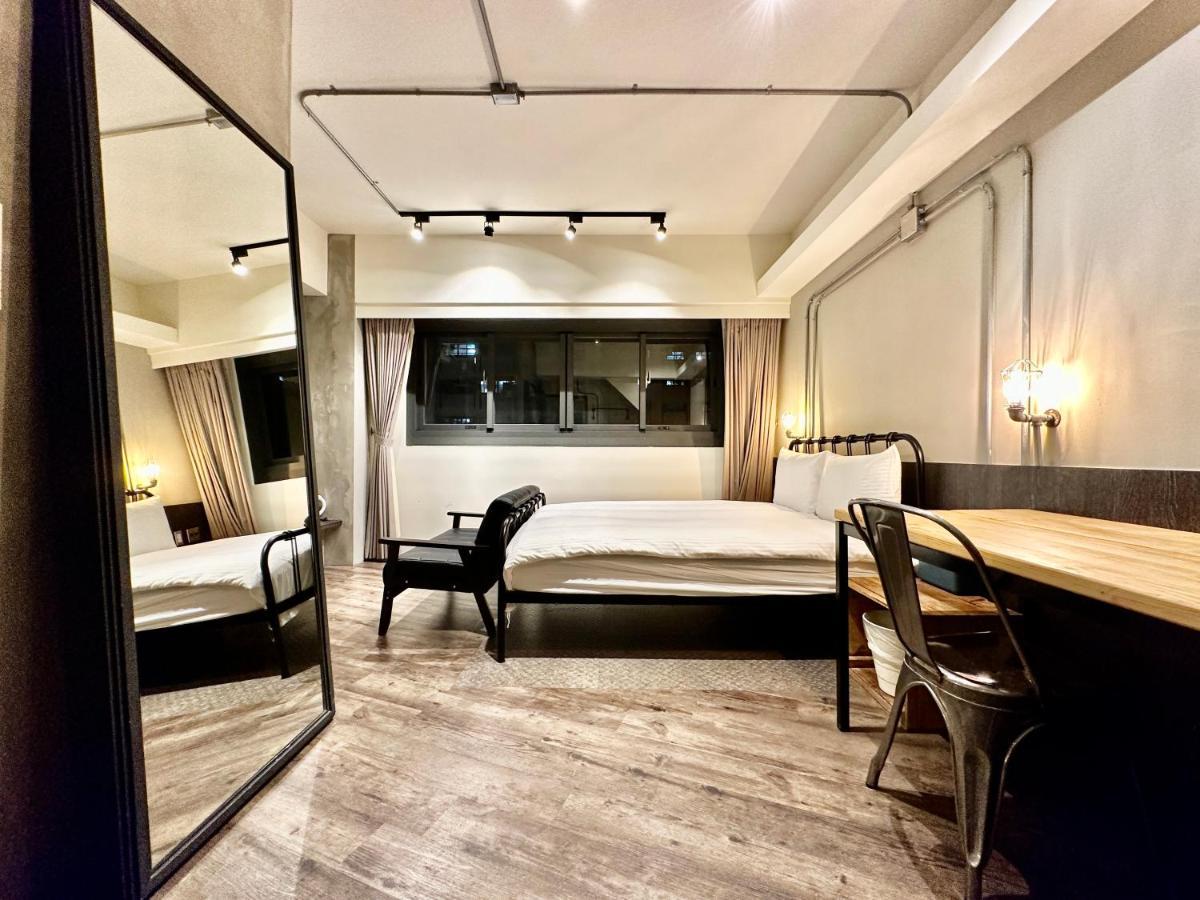 小鹿 Homestay Taichung Luaran gambar
