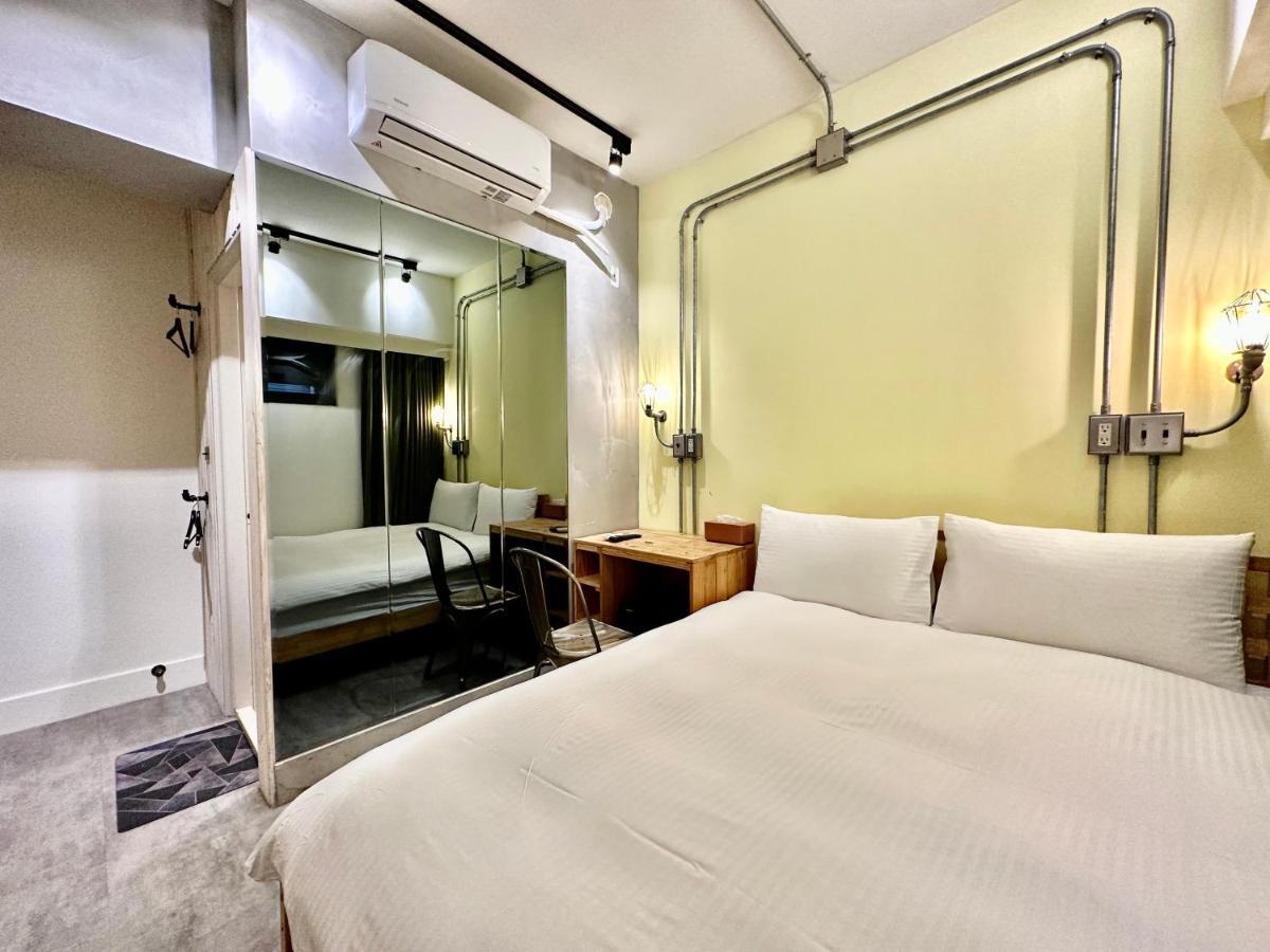小鹿 Homestay Taichung Luaran gambar