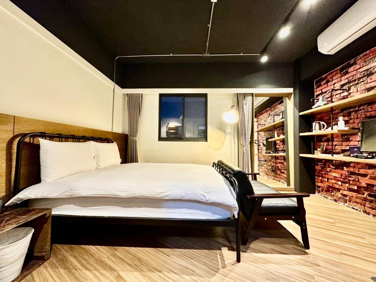 小鹿 Homestay Taichung Luaran gambar