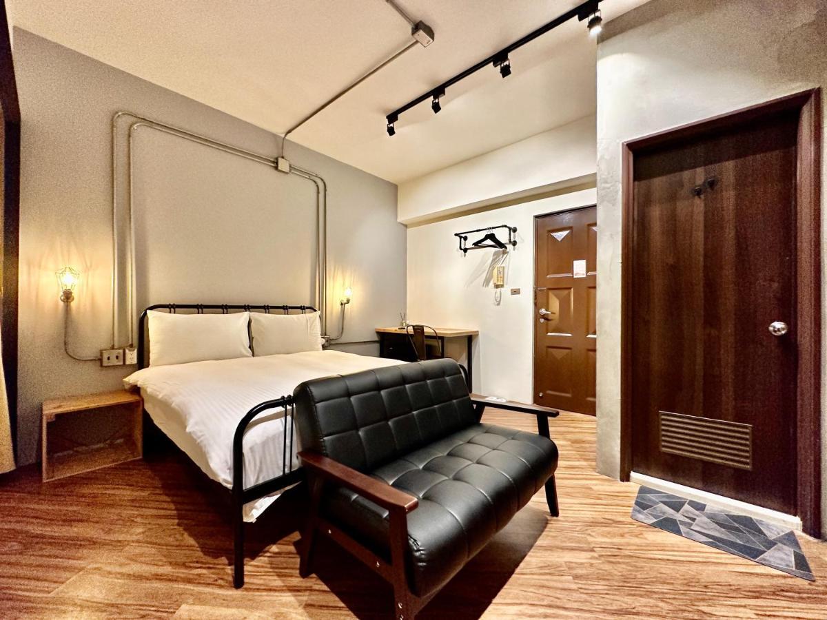 小鹿 Homestay Taichung Luaran gambar