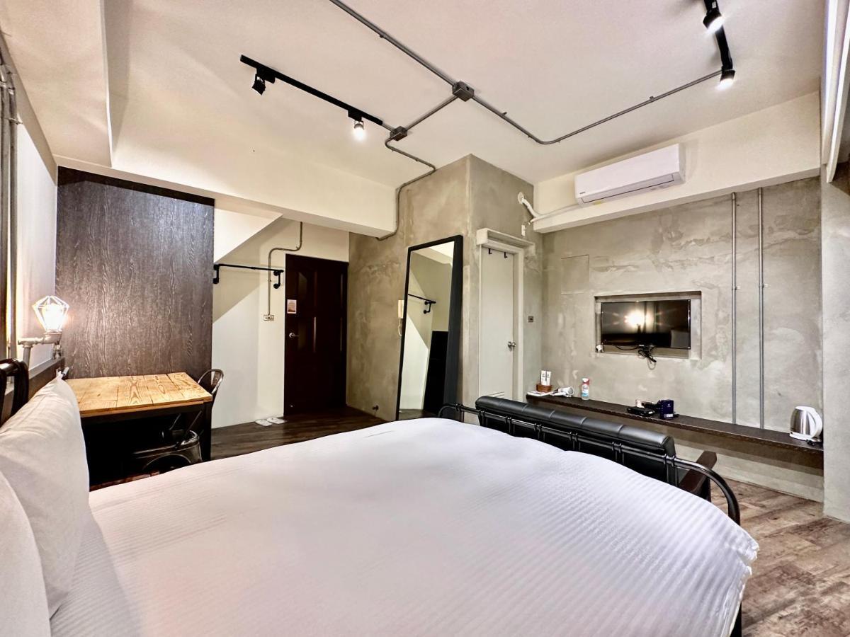 小鹿 Homestay Taichung Luaran gambar