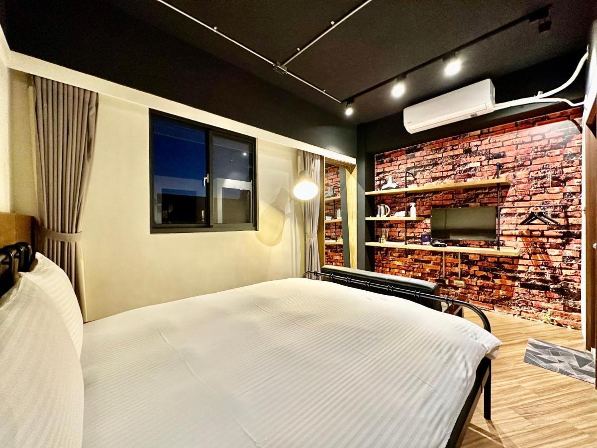 小鹿 Homestay Taichung Luaran gambar